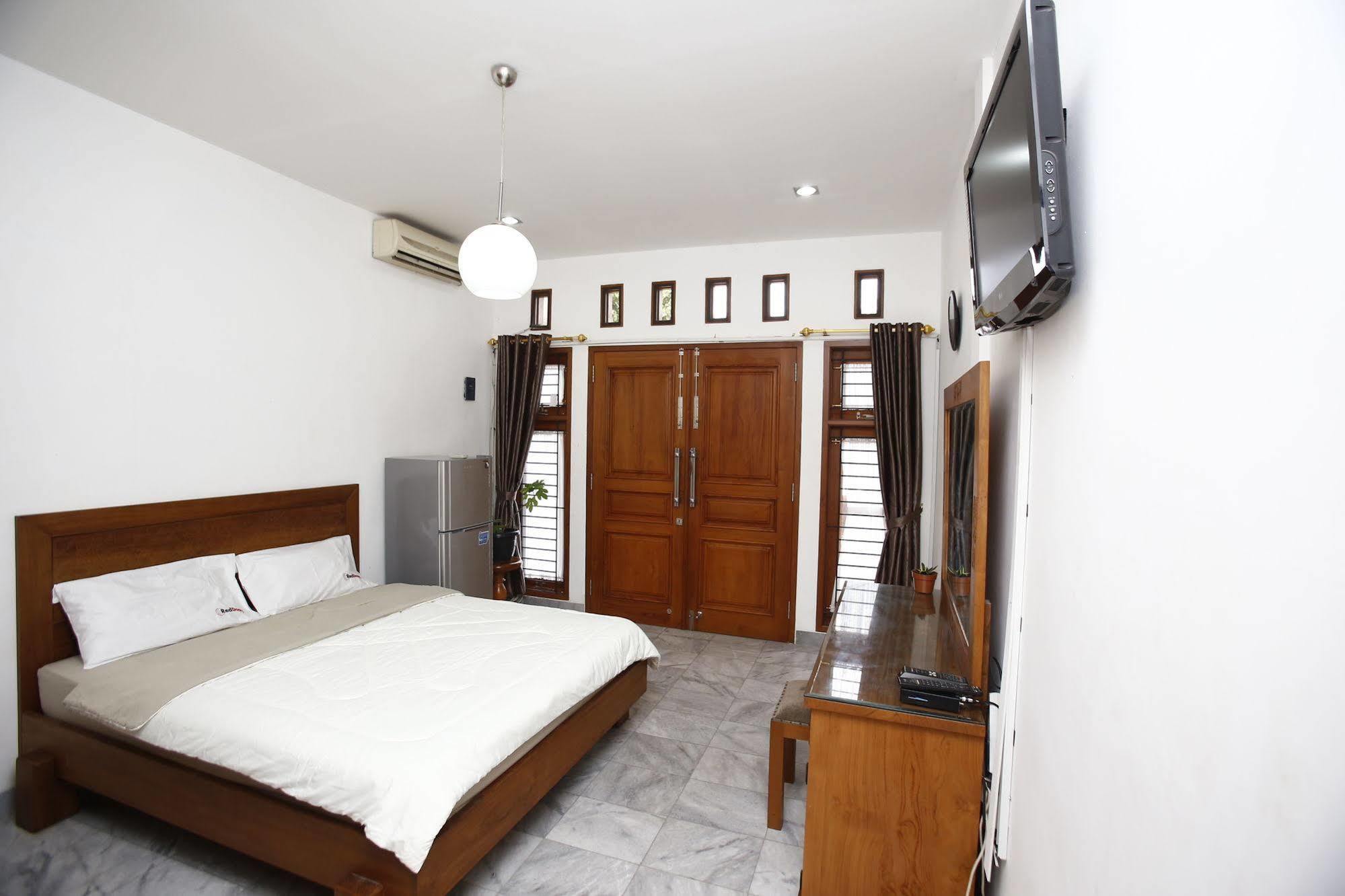 Hotel Reddoorz @ Ragunan Jakarta